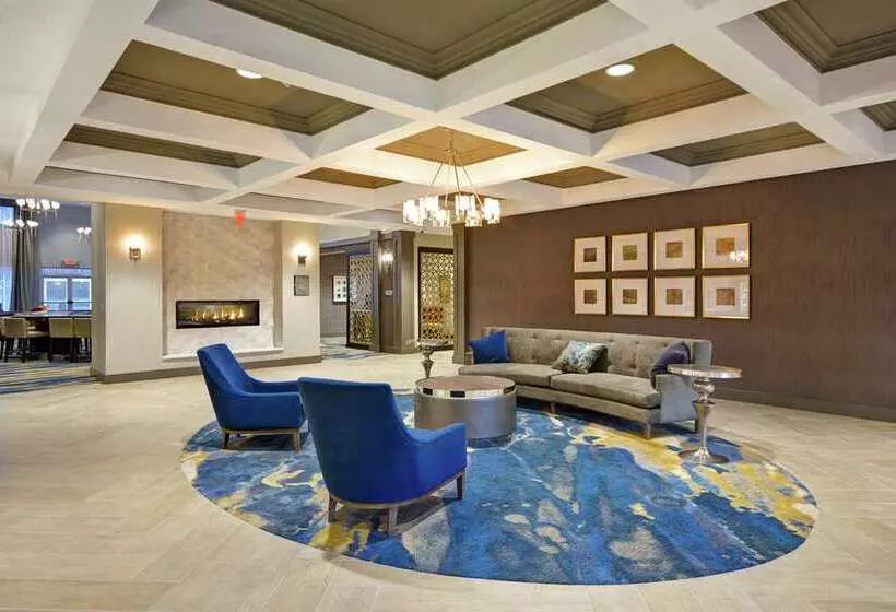 ホテル Homewood Suites By Hilton Detroit