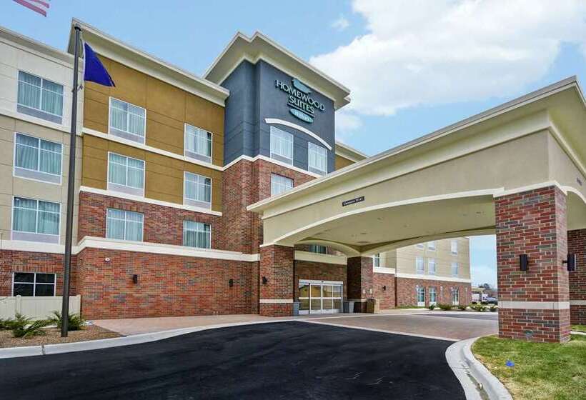 هتل Homewood Suites By Hilton Detroit