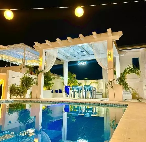 ホテル Issa S Haven Resort