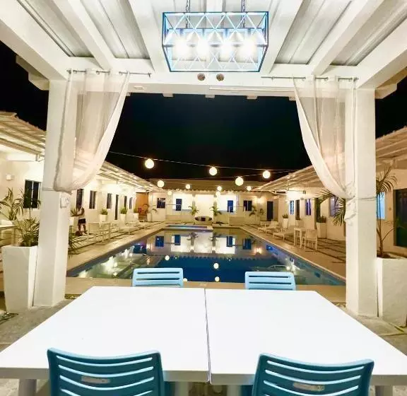ホテル Issa S Haven Resort
