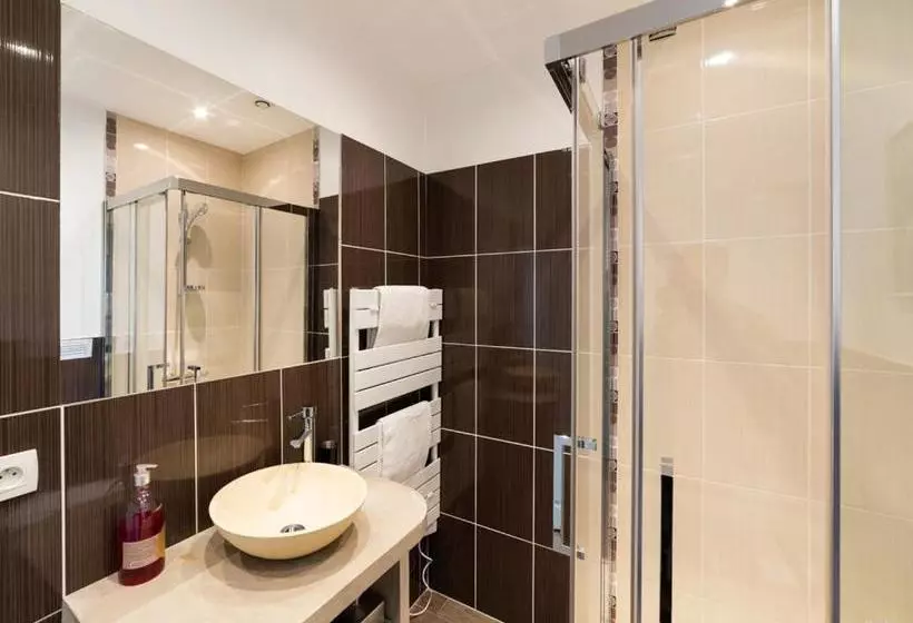 هتل La Maison De Thomas