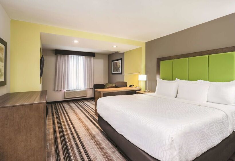 فندق La Quinta Inn & Suites By Wyndham Brooklyn Central
