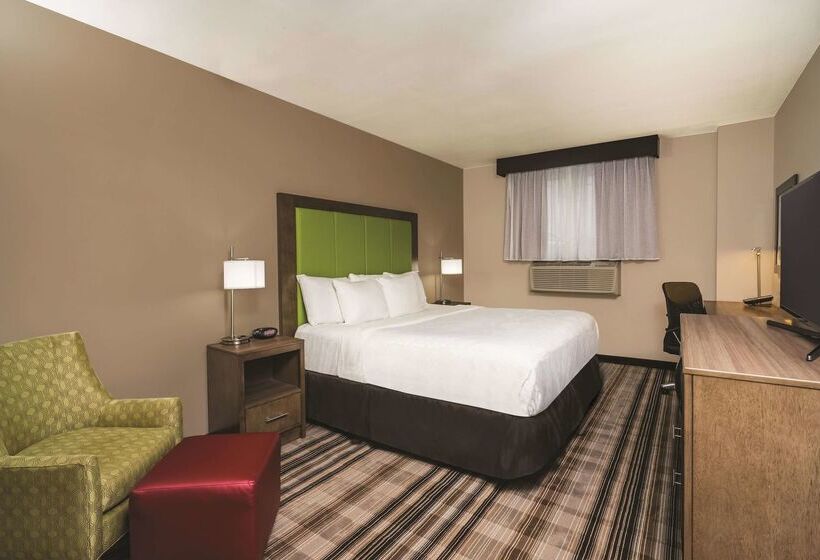 فندق La Quinta Inn & Suites By Wyndham Brooklyn Central