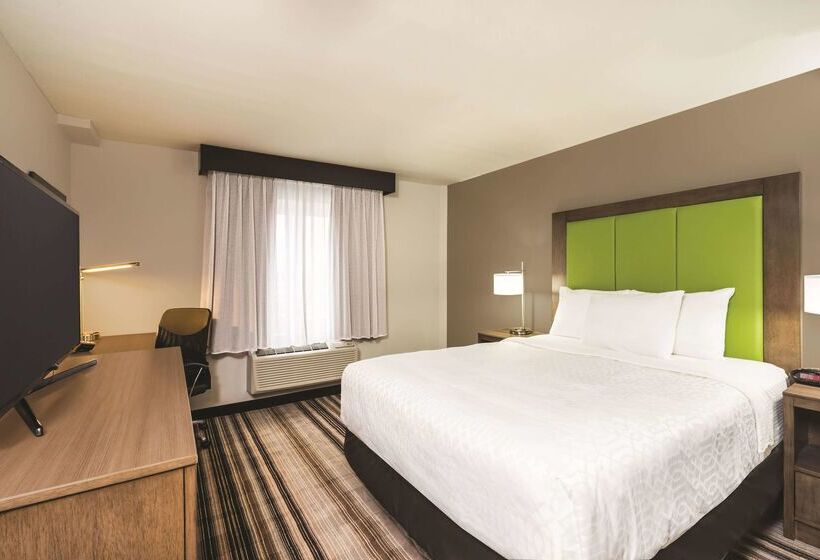 فندق La Quinta Inn & Suites By Wyndham Brooklyn Central