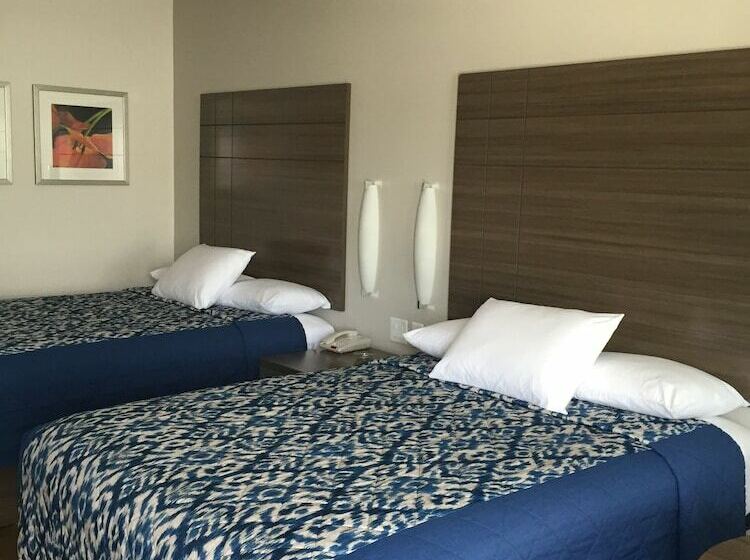 هتل Palace Inn Gulfgate