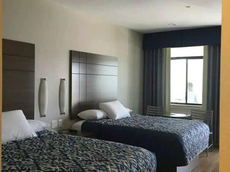 هتل Palace Inn Gulfgate