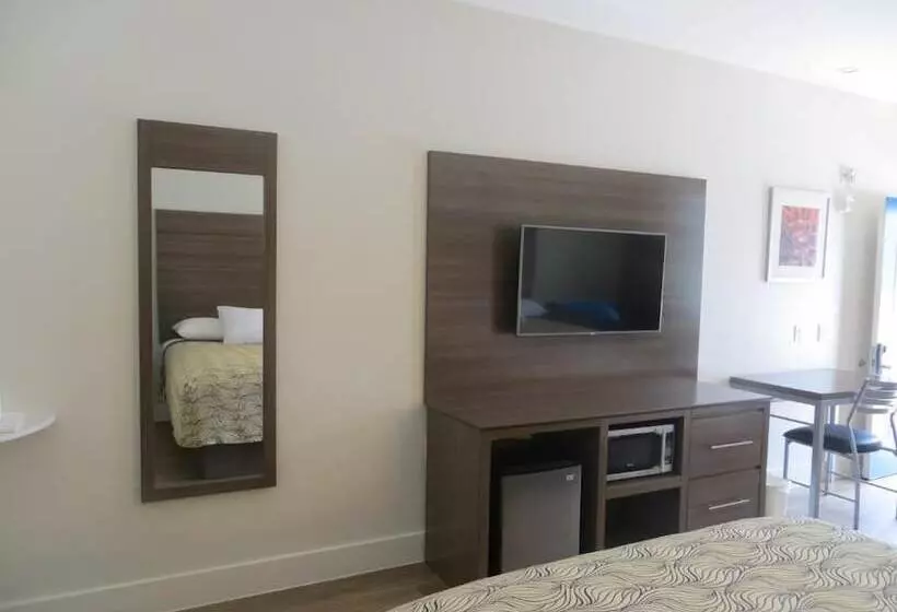 هتل Palace Inn Gulfgate