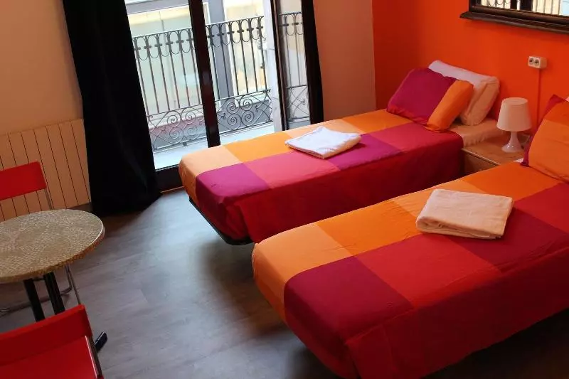 هتل Pension Arosa