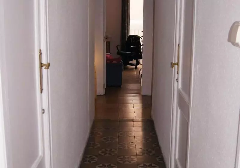 هتل Pension Arosa