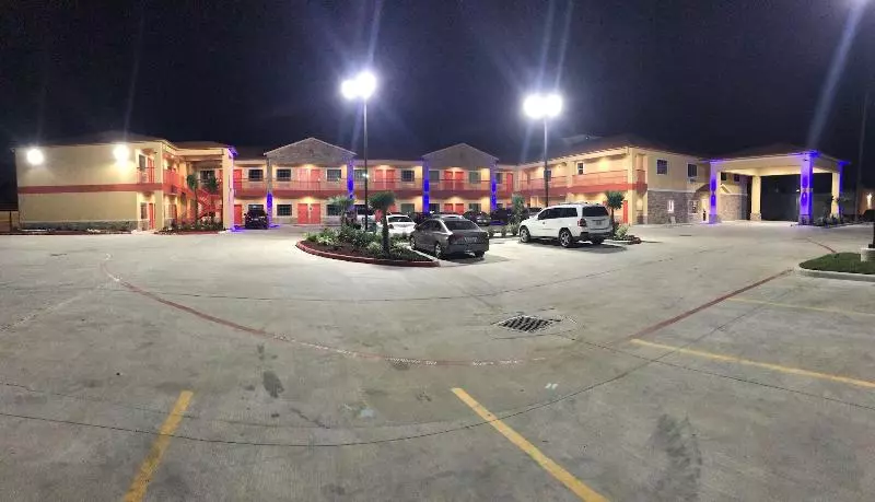 Hotelli Scottish Inn & Suites  Iah Airport