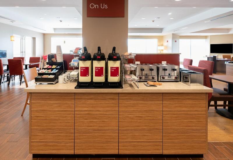 فندق Towneplace Suites By Marriott Milwaukee Oak Creek