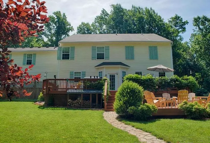 Hotelli Uphill House B&b