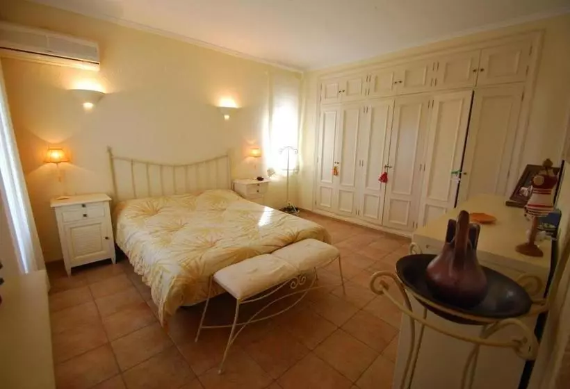 هتل Villa Marquesa