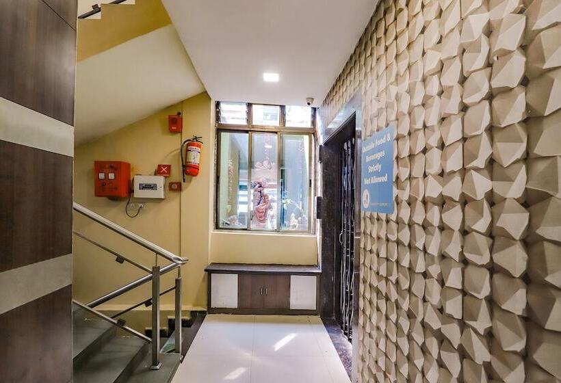 Jk Rooms 127 Hotel Parashar Check In