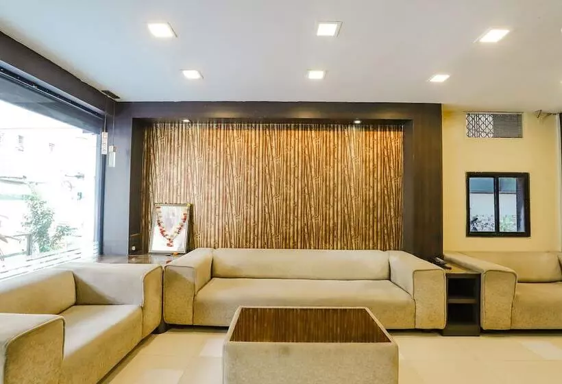 Jk Rooms 127 Hotel Parashar Check In