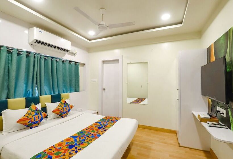 Jk Rooms 127 Hotel Parashar Check In