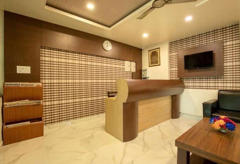 Отель Elite Suites Mint Gomti Nagar