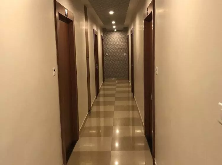ホテル Elite Suites Mint Gomti Nagar