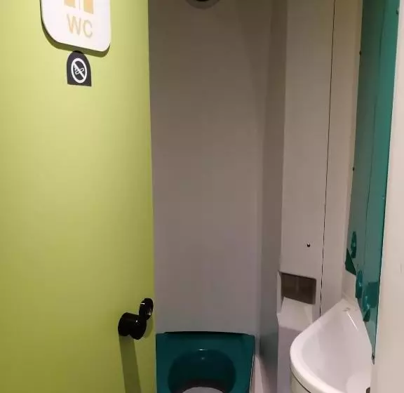 ホテル F1 Epinay Sur Orge