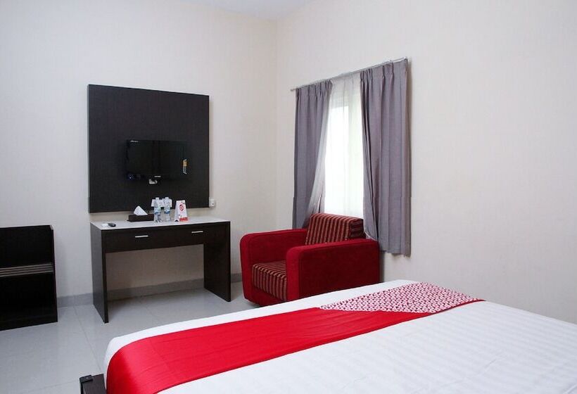 Reddoorz At Hotel Gajah Mada Palu
