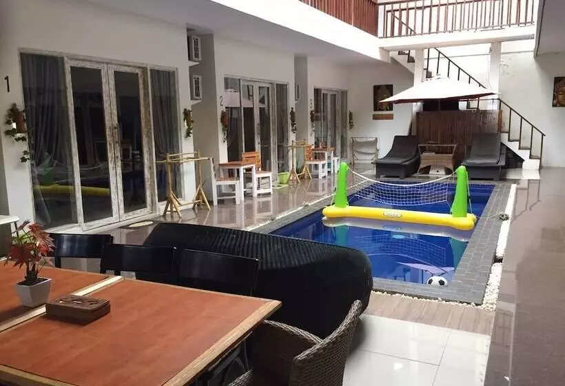 ホテル Gili Ilalang Village