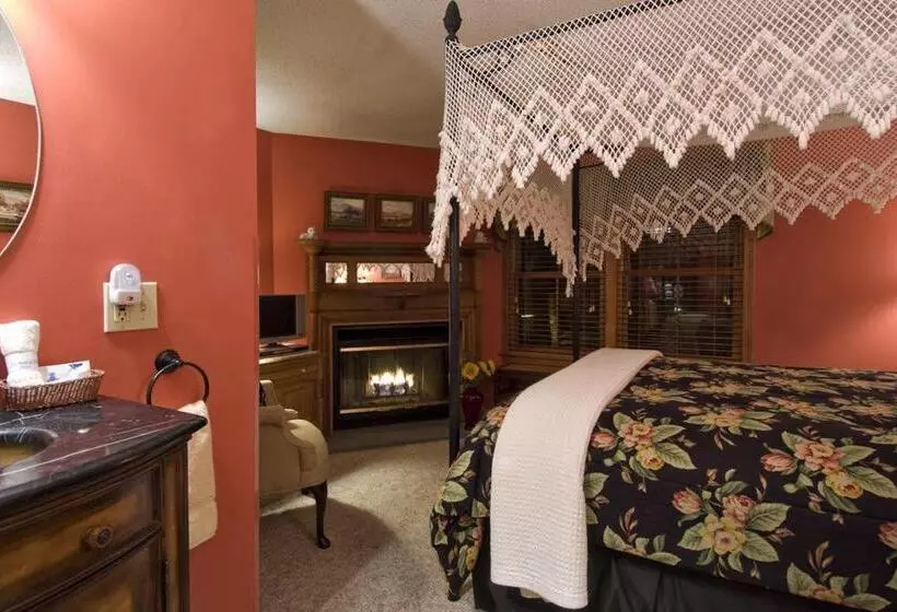 Hotelli Inn At Ellis River