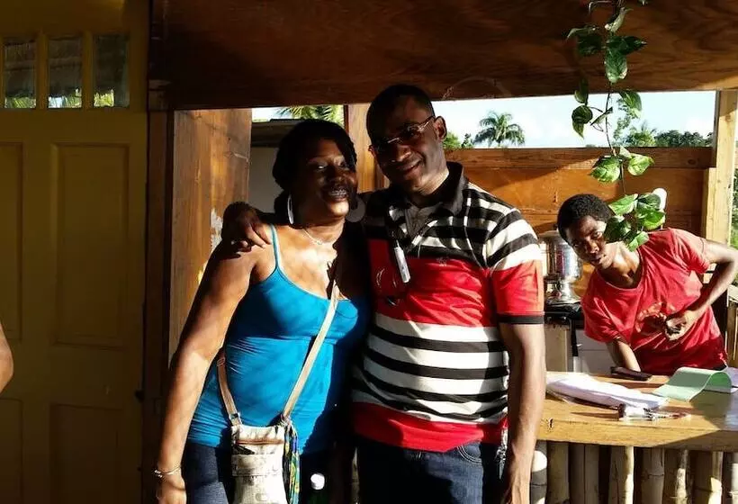 هتل Kiskeya Guest House