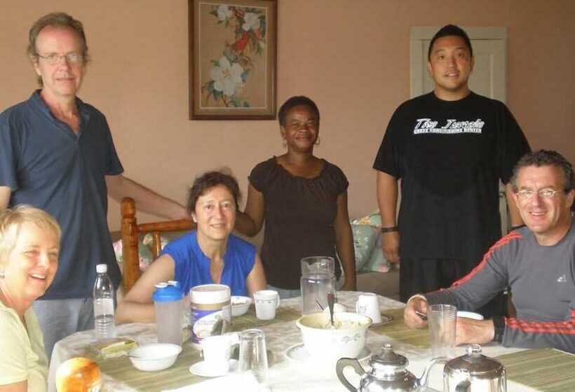 هتل Kiskeya Guest House