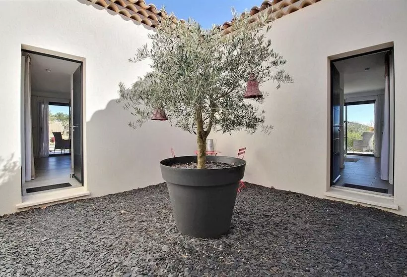 Hotelli La Villa Aux Oliviers