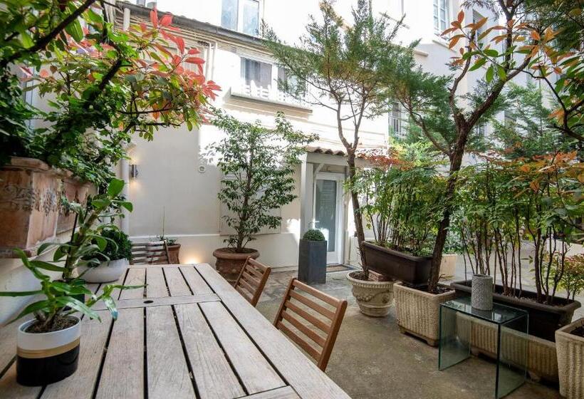 Mhl   Maison Hotel Lyon