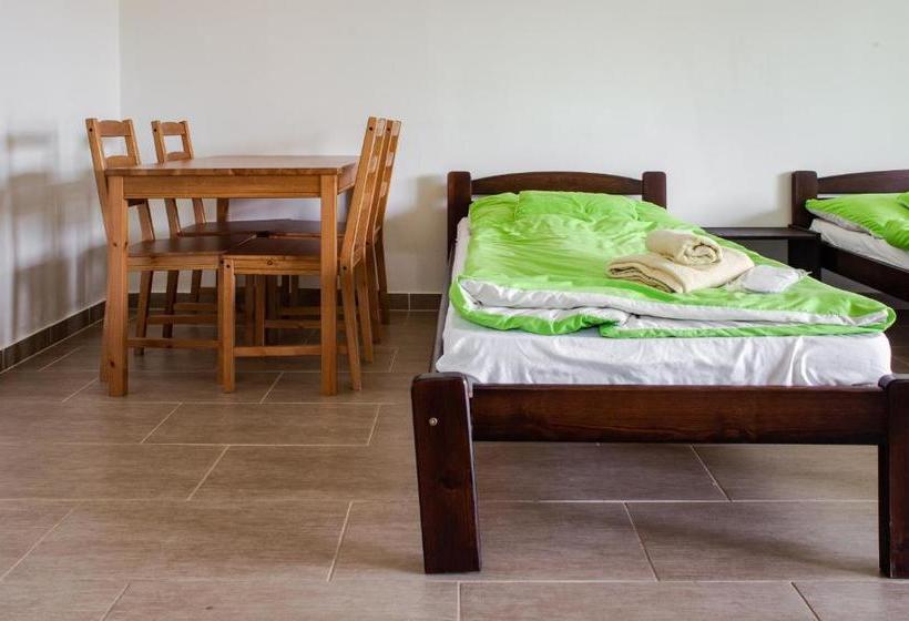 ホテル Microstore Airport Panzio