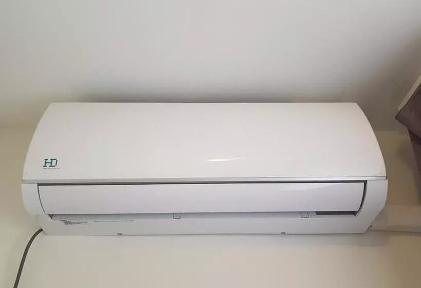 Hotelli Microstore Airport Panzio