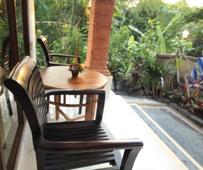 Hotel Omah D Taman By Eps