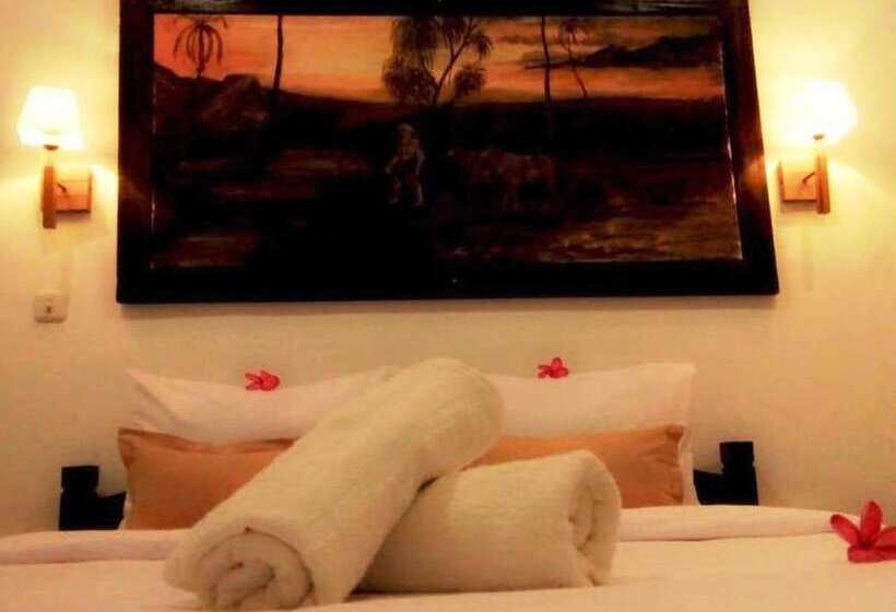 فندق Santai Homestay