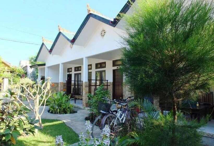 فندق Santai Homestay