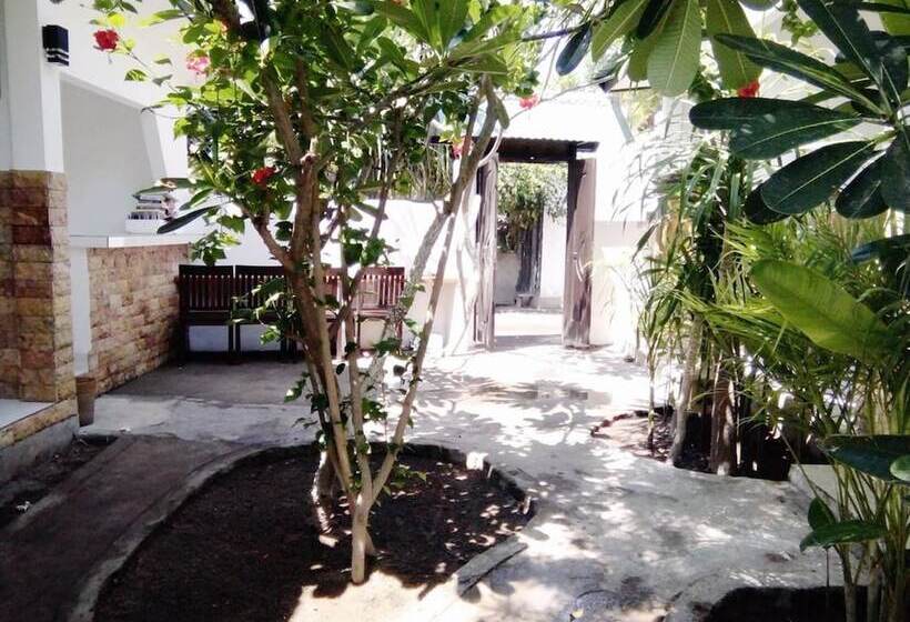 فندق Santai Homestay