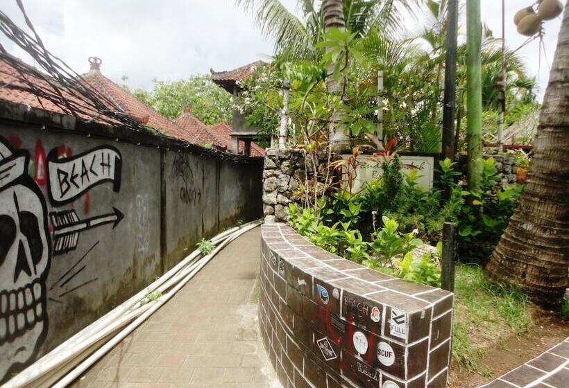 فندق Acacia Bungalows Bingin