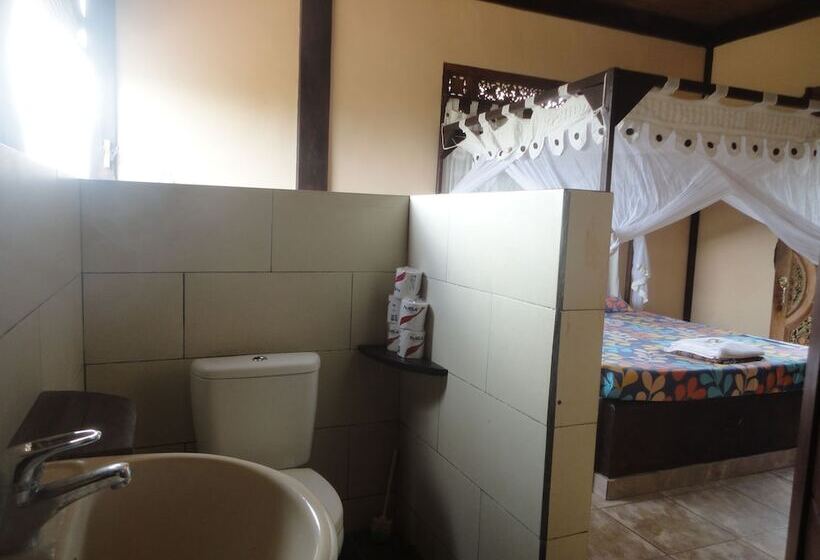 فندق Acacia Bungalows Bingin