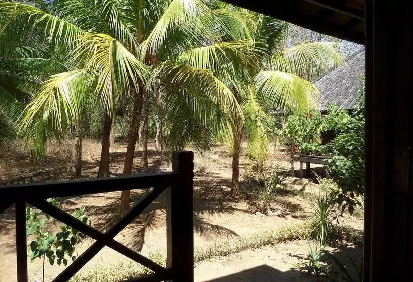 هتل Puri Komodo Resort