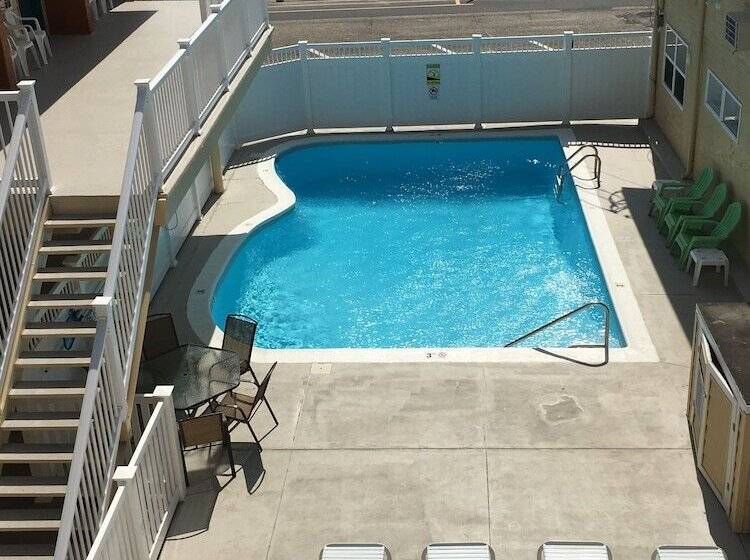 فندق Seahorse Inn