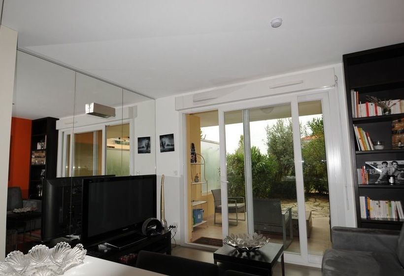 ホテル Studio Emmanuelle