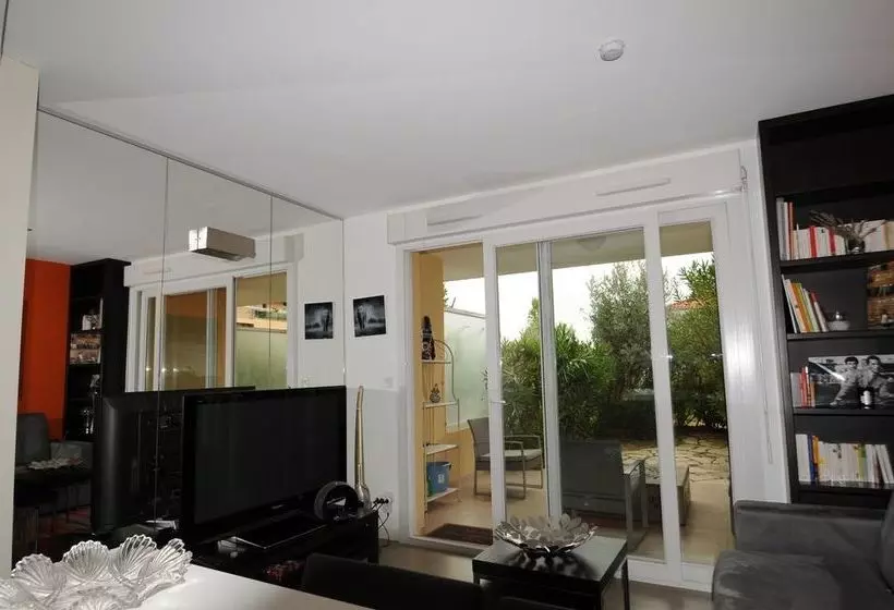 ホテル Studio Emmanuelle