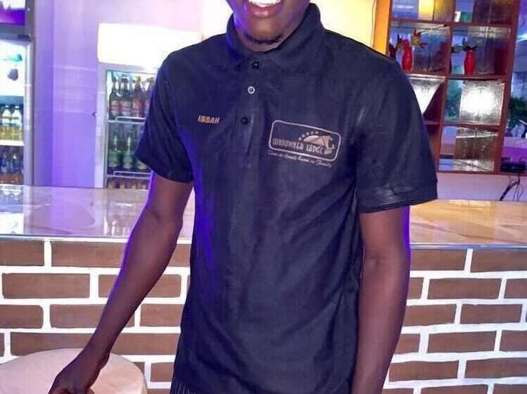 ホテル Sundowner Lodge