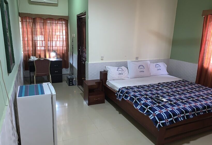 ホテル Sundowner Lodge