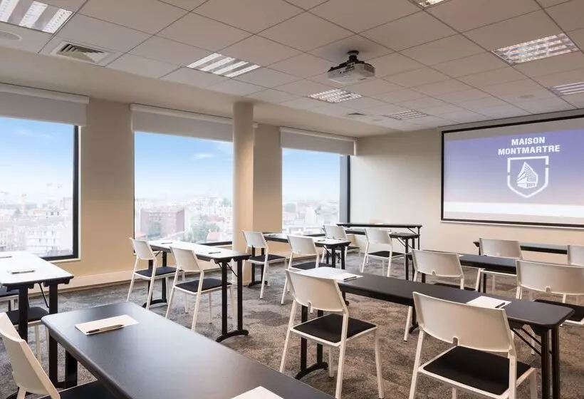 هتل The Originals Boutique, Hôtel Maison Montmartre Paris Les Puces