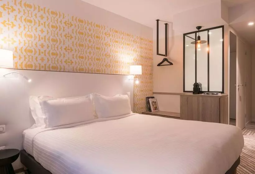 هتل The Originals Boutique, Hôtel Maison Montmartre Paris Les Puces