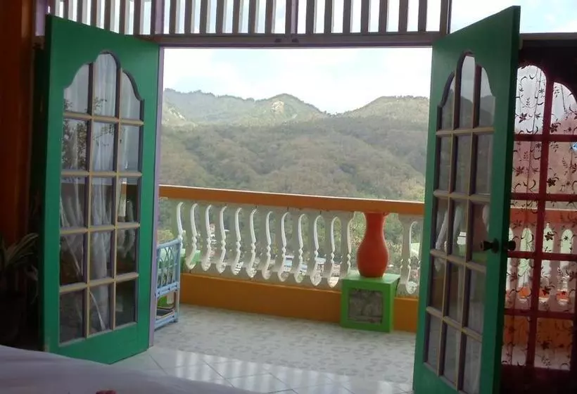 هتل Villa Des Pitons