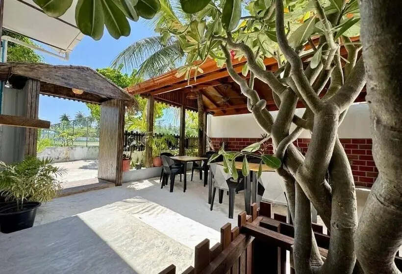 پانسیون Seascape Retreats Dhigurah