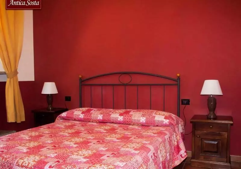 هتل Agriturismo Antica Sosta