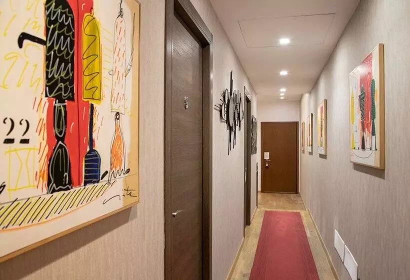 هتل Aiello Rooms San Babila